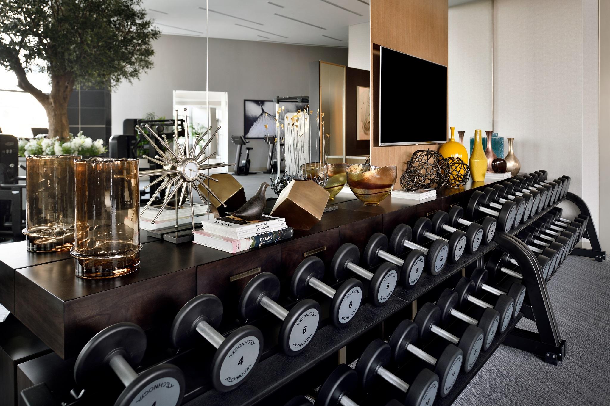 Address Downtown Hotel Dubai Luaran gambar The gym at The Dorchester